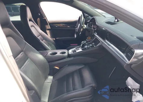 2018 Porsche Panamera 4 из США, поврежденный, VIN WP0AA2A70JL104058